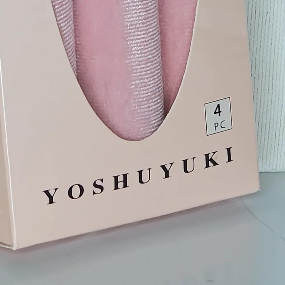 Yoshivuki Pink Heatless Blowout Set